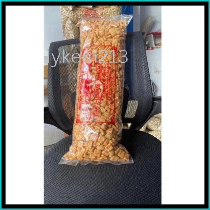 

KERUPUK RAMBAK TAHU KOTAK ,CEMILAN MEDAN NKS (850GR)