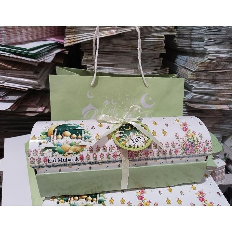 

Rollcake box eid mubarak 25-10-9cm @10pcs