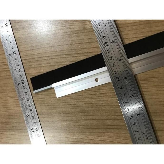 Door Seal Bulu Penutup Celah Pintu Door Bottom Seal Pintu Bulu
