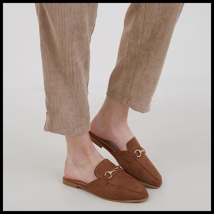 Terlaris Berrybenka - Sepatu Flatshoes Wanita Sofia Fellice Emblished Mules Shoes Good Quality