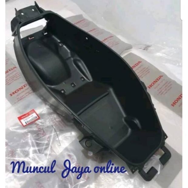 81250-K97-T00 Box bagasi PCX 150 Lokal Bagasi Motor Honda PCX 150
