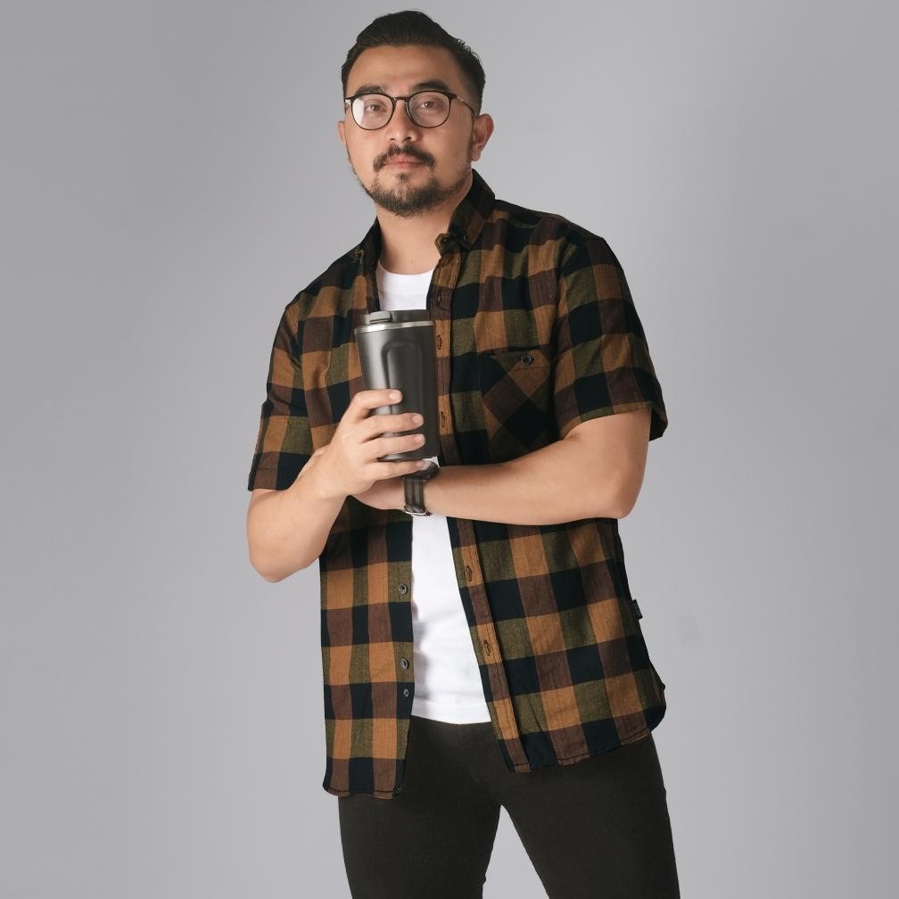 Diskon Dgm Kemeja Pria Flanel Lengan Pendek Premium Kotak Hitam Kuning 2643 Berkualitas