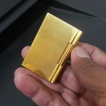 korek api lighter ST Dupont Gatsby ligne 2 gold horisontal lines