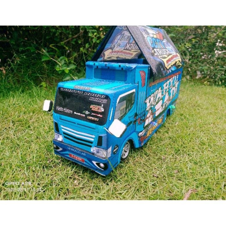 miniatur truk oleng Wahyu abadi Rendi Andika warna biru ,,mainan truk oleng hits,,mobil mobilan truk