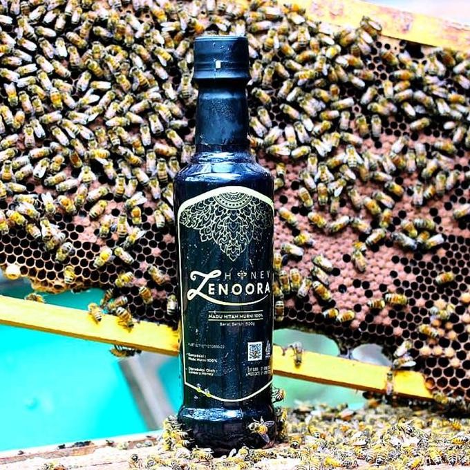 

Zenoora Honey 500G Madu Murni 100% Asli Dari Hutan Akasia Jambi Terlaris