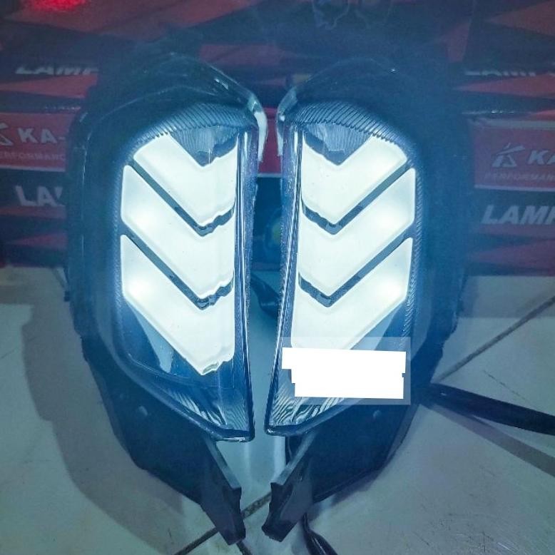 Lampu Sein Sen Depan LED Variasi Motor Yamaha Nmax New 2020-2021 Running & Kedip, Sein Nmax, Sen Nma