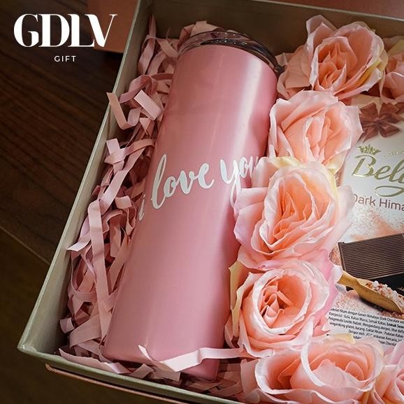 

Sale Kado Valentine Wanita Hampers Tema Pink