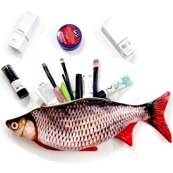 

Terbaru Pouch Ikan Kanvas untuk make up atau tempat pensil