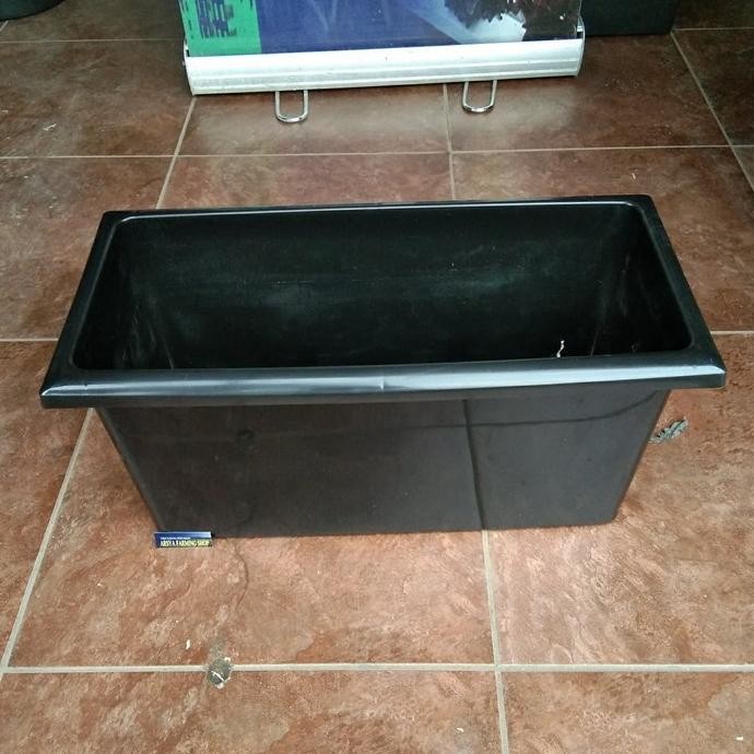 pot plastik panjang polos hitam murah