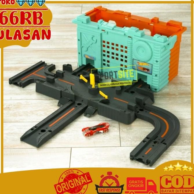 Town Center Hot Wheels City Playset Koper Box Mainan Lintasan Mobilan