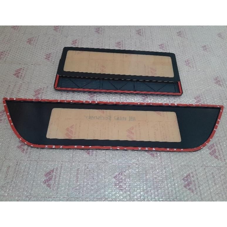 Tatakan /Cover Plat Nomor Mobil Calya/Sigra Model Custum