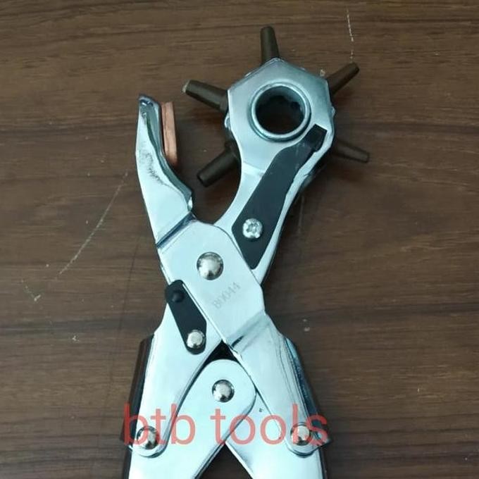 

ALAT PEMBOLONG IKAT PINGGANG / PEMBOLONG GESPER C-MART ORIGINAL DAN TERPERCAYA