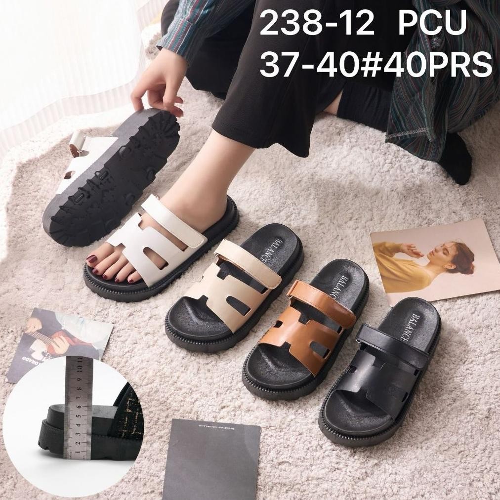 Sandal Fashion Wanita Motif Tali Kulit Sandal Selop 238-12