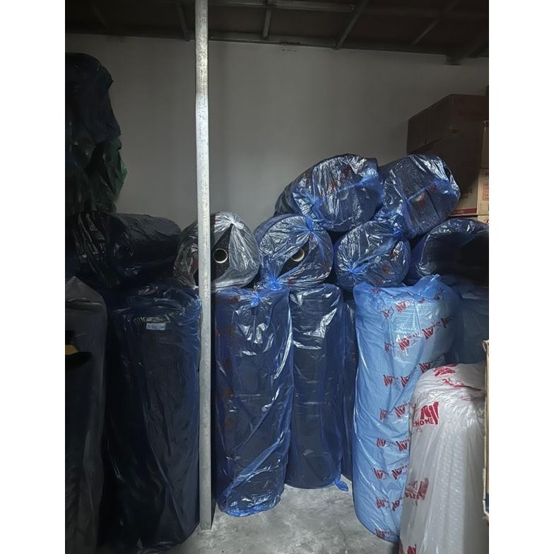 

FLYHOME Bubble wrap potongan 40cm hitam 3kg 3 roll hitam 40x50meter murah