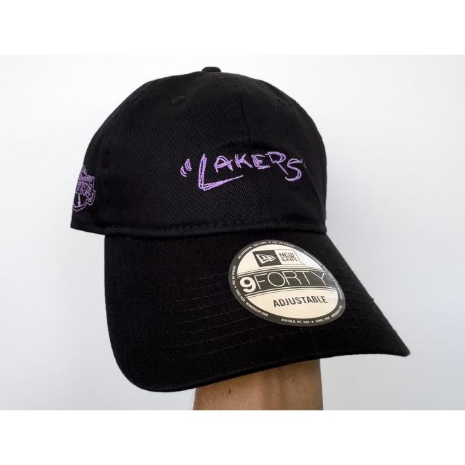Topi New Era 9Forty UNST Los Angeles Lakers League Scribble Black Cap 100% Original Resmi