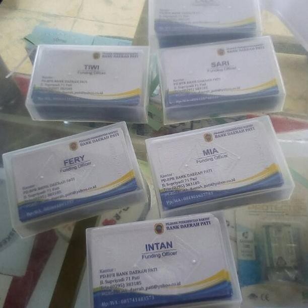 

Kartu nama free box
