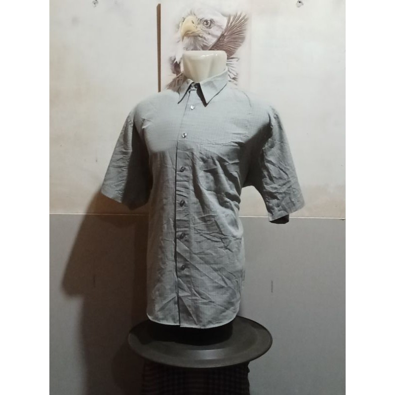 Kemeja Pendek ARROW Size XL