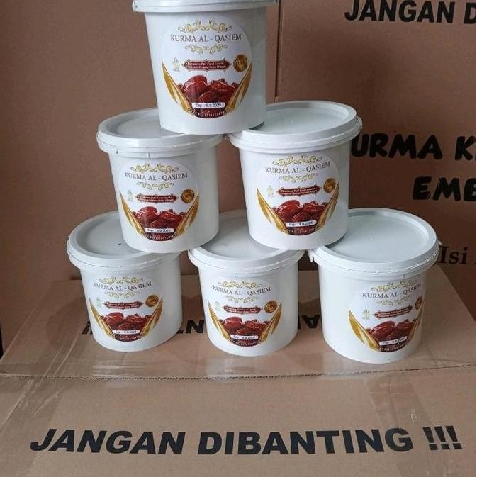 

Paket Kurma 2 Ember 2x500 Gram Termurah - Snacks, Kuaci, kurma