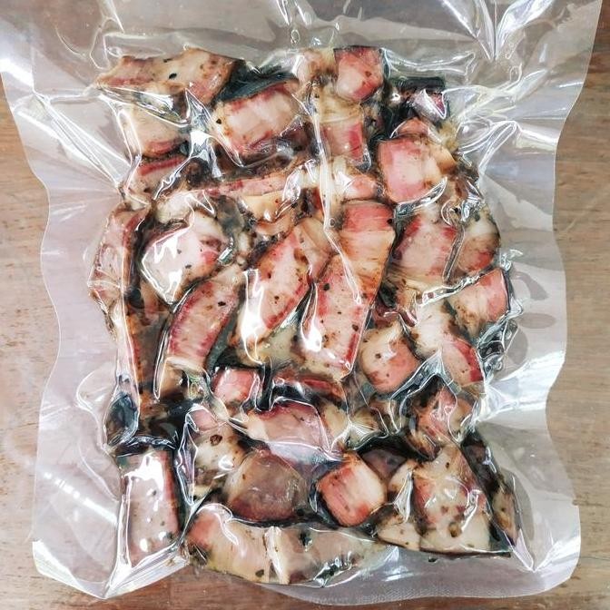 

Sei Sapi Khas Kupang 250Gram Daging Asap Smoked Beef Fresh atau Frozen