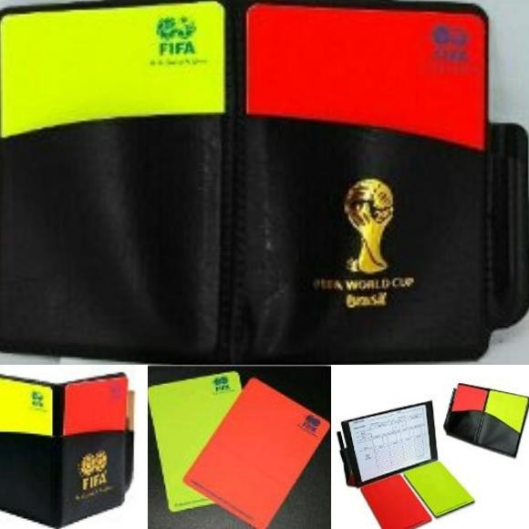 AsT Kartu Wasit Bola Lengkap / kartu Wasit Futsal Lengkap / Perlengkapan Wasit