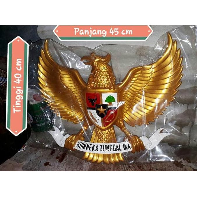.........] terbaru  patung garuda fiber ukuran 40 x 50 cm lambang garuda patung garuda patung garuda