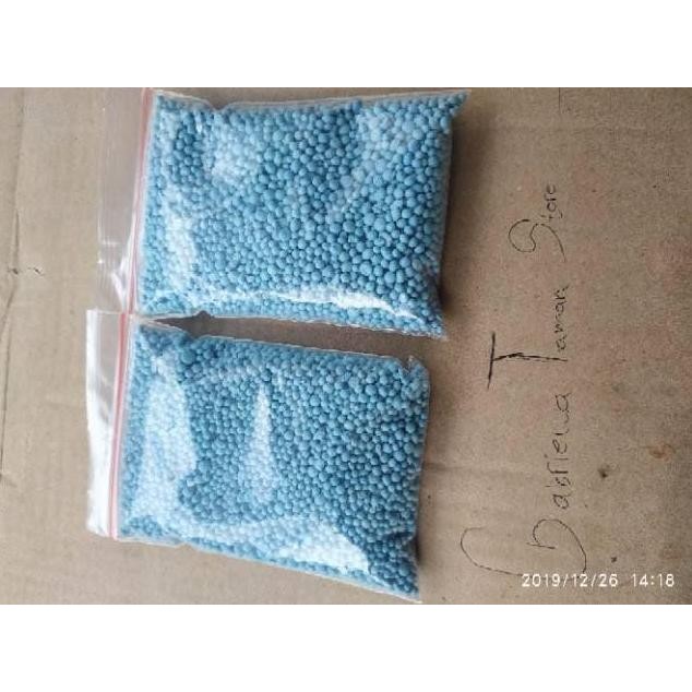 

Terlaris _ Pupuk Npk Per 100Gr