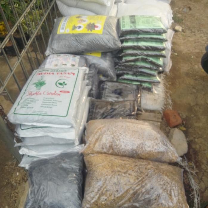 

Terlaris Sekam Padi Mentah Uk 1Kg