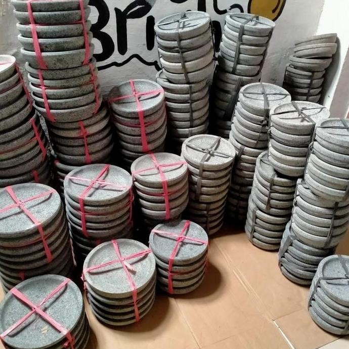 

Cobek Batu Asli Termurah Uk 24 Cm dan Ulekan TS