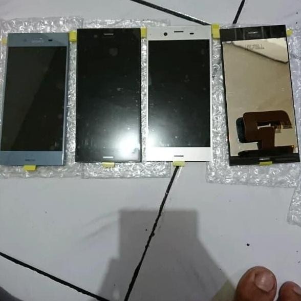 BEBAS ONGKIR - LCD sony XZ1 ORIGINAL