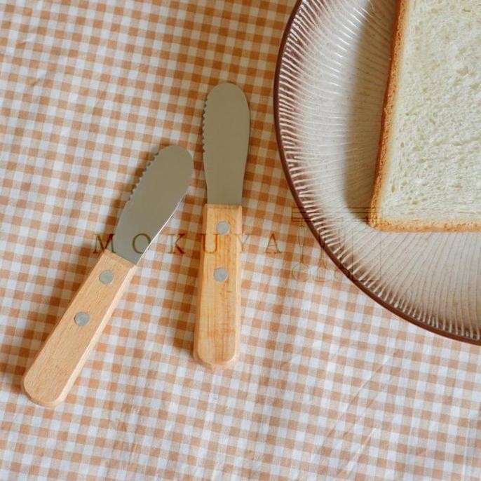 

Produk Baru!! Pisau oles selai mentega bahan stainless kayu. Butter knife by Mokuya