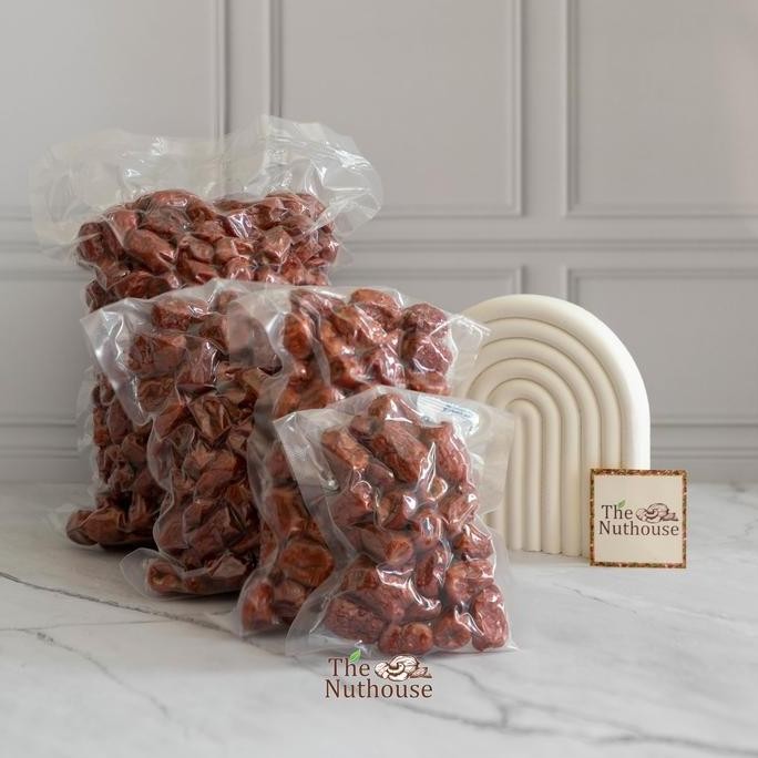 

HIW 250gr Dried Red Dates / Kurma Merah / Angco Hong Zao [PREMIUM MEDIUM]