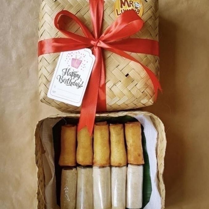 

Sale Lumpia Semarang - Uk Besar (Paket Besek Isi 10 Biji)