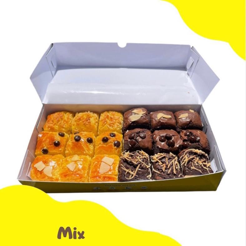 

Danish Mix Brownies Lekker 20x10 (18 potong) Panggang Cemilan Oleh-Oleh by danishdapurcake nUg