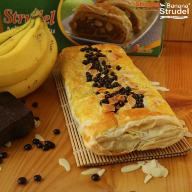 

Choco Banana Premium Strudel | Oleh-Oleh Khas Malang | Oleh-Oleh Jawa Timur nUg