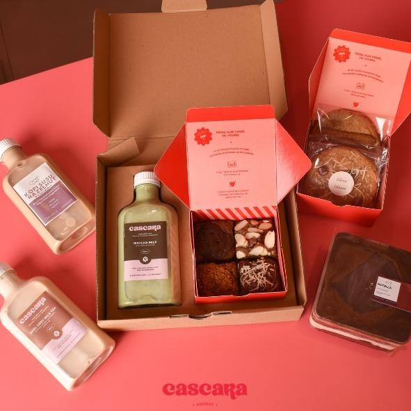 

NEW PRODUCT CASCARA COOKIES - BIRTHDAY PACKAGE GIFTSET HAMPERS KADO SOUVENIR BROWNIES COOKIES MINUMAN DESSERT NATURES TOUCH.