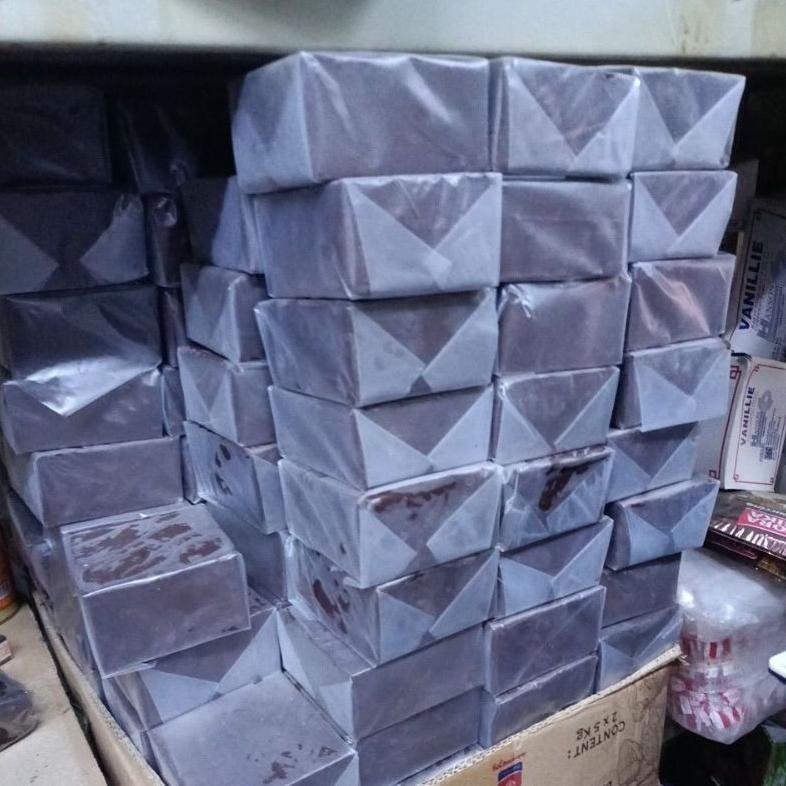 

Coklat Batang Diamond Potongan 1 Kg Berkualitas Tinggi
