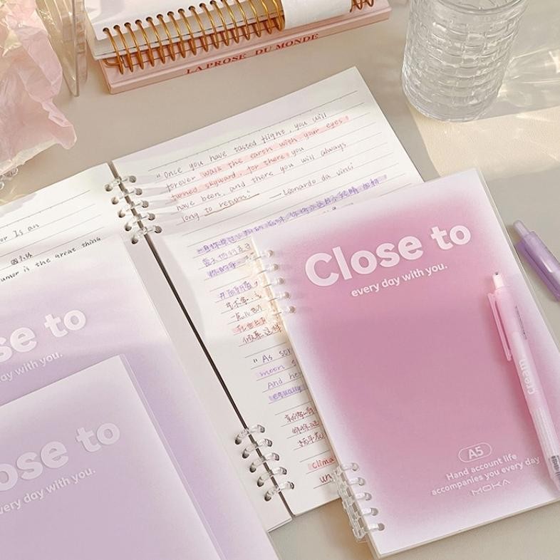 

Eksklusif Notebook Buku A5 B5 Buku Tulis Sekolah Lucu Binder 360 Derajat Notebook Aesthetic Korea Lose Leaf Binder Kuliah Buku Catatan