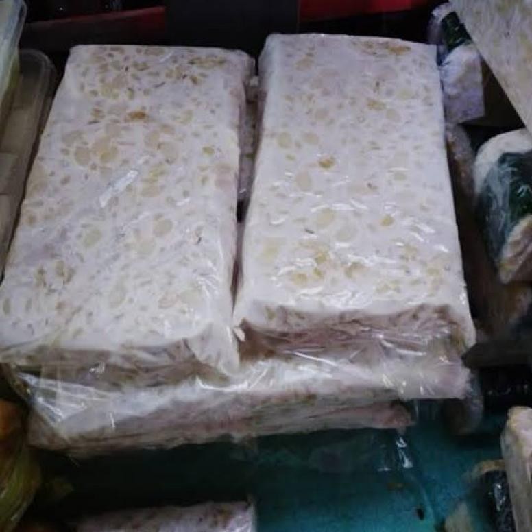 

Termurah Tempe Kemasan Plastik Segar Harian Per Balok 250 Gr