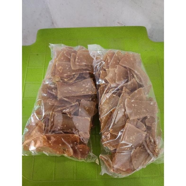 

Momen Spesial Kerupuk Mentah Tempe (Kedelai) Kemasan 500 Gram