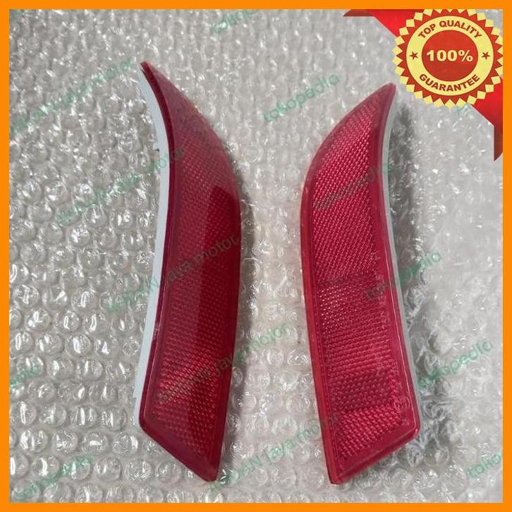 [AJA} LAMPU REFLECTOR BEMPER BELAKANG AVANZA VELOZ 2012-2017