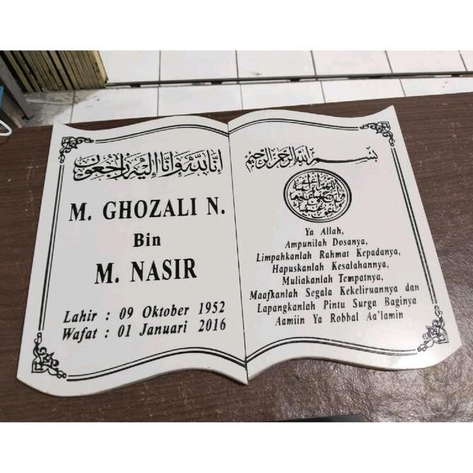 

NISAN NAMA BENTUK BUKU TANPA DUDUKAN Kualitas Original