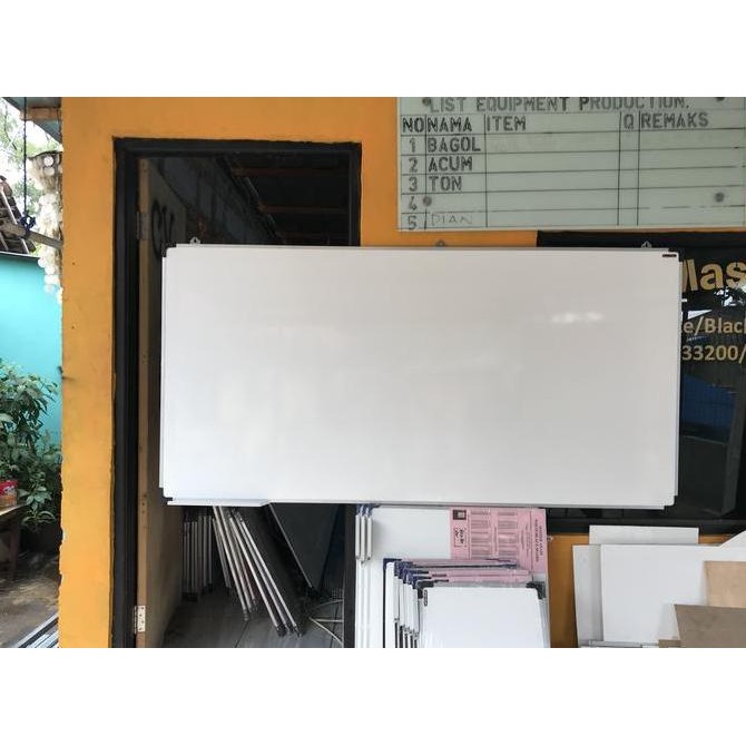 

Papan tulis / whiteboard gantung 90X240 Kualitas Original