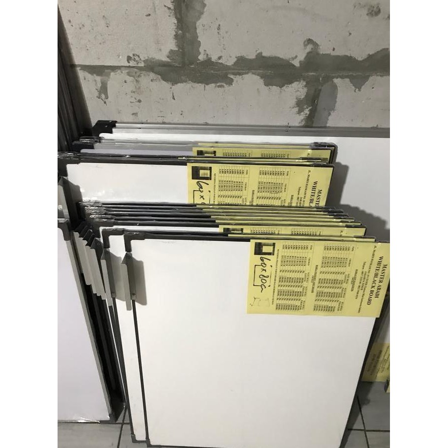 

whiteboard gantung 120X150 Kualitas Original