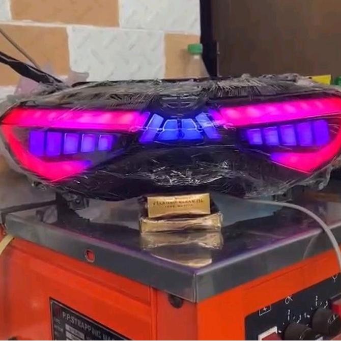 Lampu stoplamp nmax new stoplamp belakang nmax baru Kualitas Original