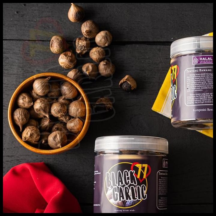 

Terlaris Bawang Putih Hitam Tunggal - Black Garlic Herbal, Manis Asam Khas, 250 Gram - Toples Good Quality