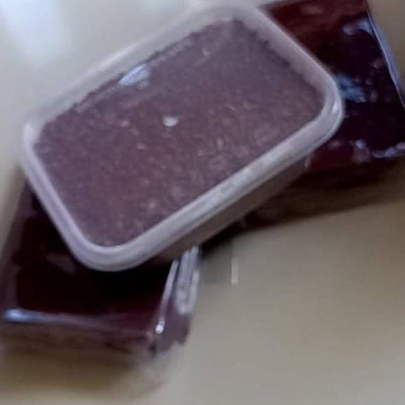 

Terasi merah matang / trasi merah/ terasi sangrai khas bandung 250gram H85
