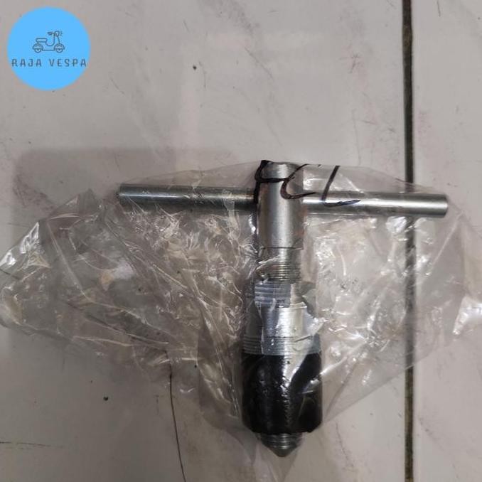 BERKUALITAS TREKER MAGNIT MAGNET VESPA AS KECIL