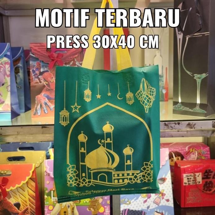 

ready GOODIE BAG LEBARAN KOMBINASI 2 WARNA TAS IDUL FITRI / TAS HANTARAN LE