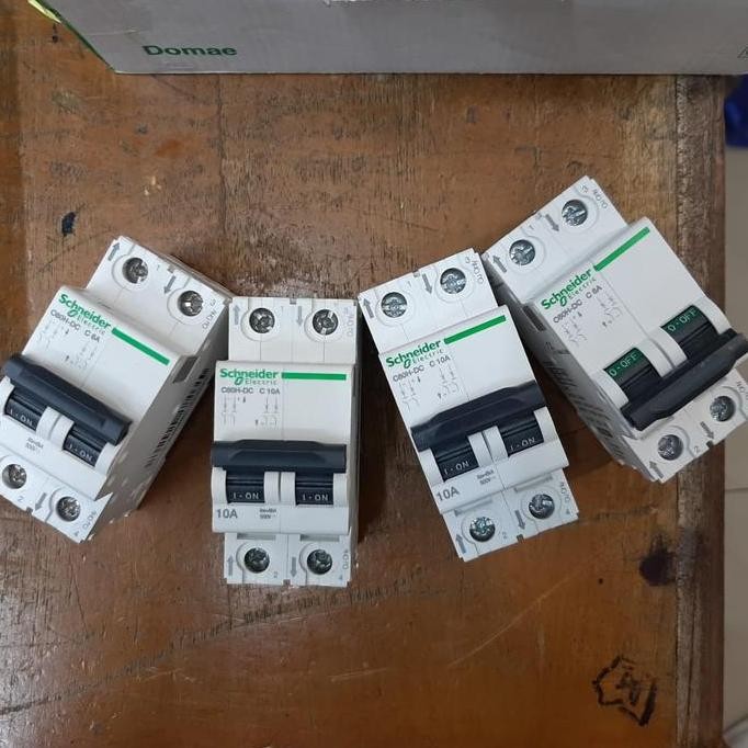 mcb c60h dc 2p 6a,10a,16a,20a schneider/mcb dc 2pole schneider [terbaik]