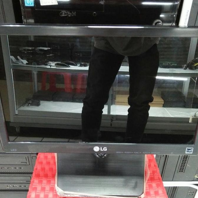 Premium MONITOR LED LG 16 INCH
